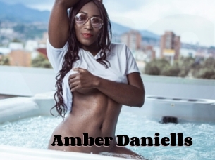 Amber_Daniells