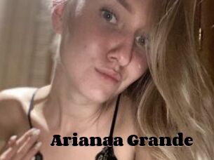 Arianaa_Grande