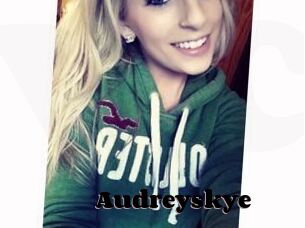 Audrey_skye