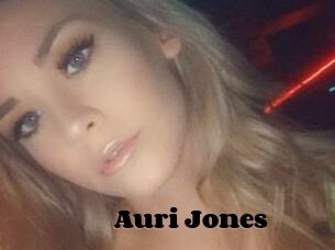 Auri_Jones