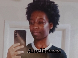 Aneliaxxx