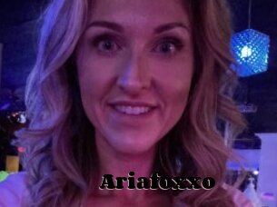 Ariafoxxo