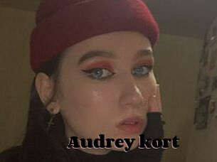 Audrey_kort