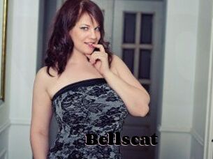 Bells_cat