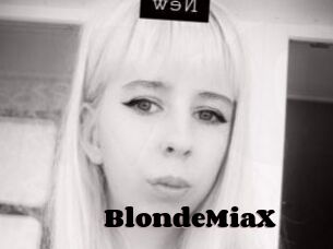 BlondeMiaX
