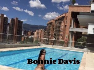 Bonnie_Davis