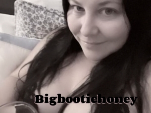 Bigbootiehoney