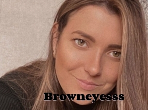 Browneyesss