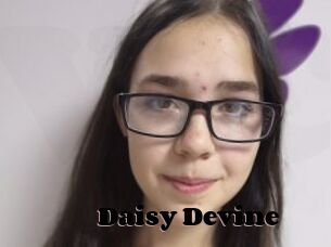Daisy_Devine