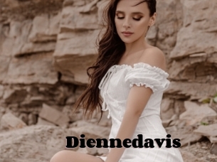 Diennedavis