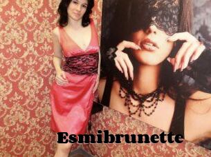 Esmibrunette