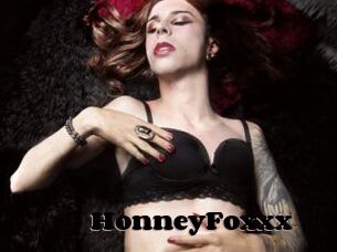 HonneyFoxxx