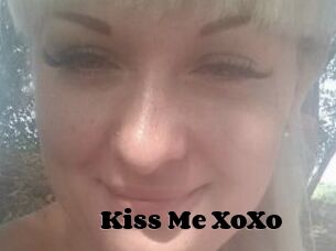 Kiss_Me_XoXo