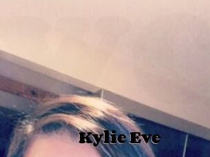 Kylie_Eve