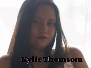 Kylie_Thomsom
