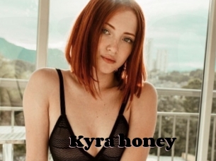 Kyra_honey