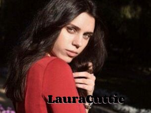 Laura_Cuttie