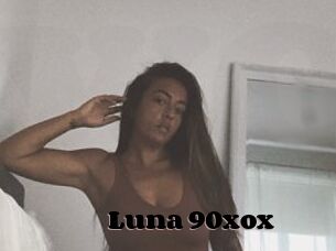 Luna_90xox