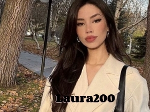 Laura200
