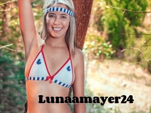 Lunaamayer24