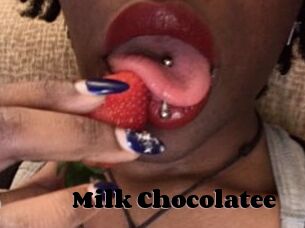 Milk_Chocolatee