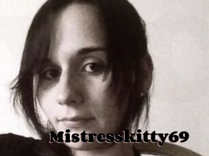 Mistresskitty69