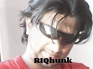 RIQhunk