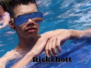 Ricki_hott