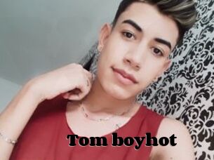 Tom_boyhot