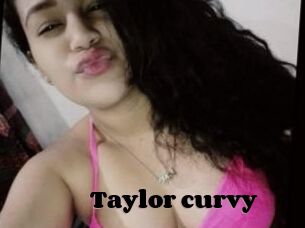 Taylor_curvy