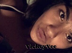 Vickey_Vee