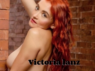 Victoria_lanz