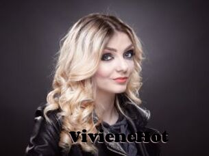 VivieneHot