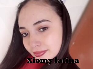 Xiomy_latina