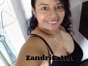 Zandrita_Hot